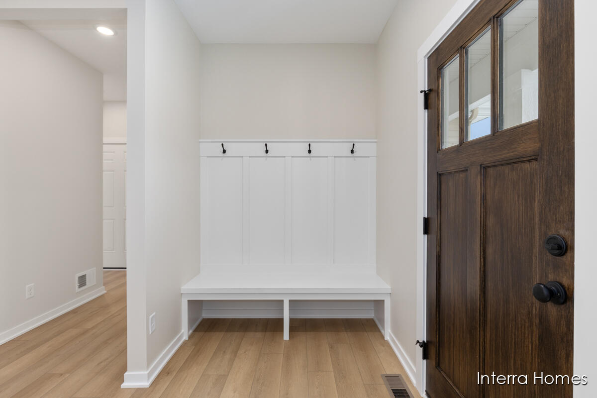 7326 Graymoor Street SE