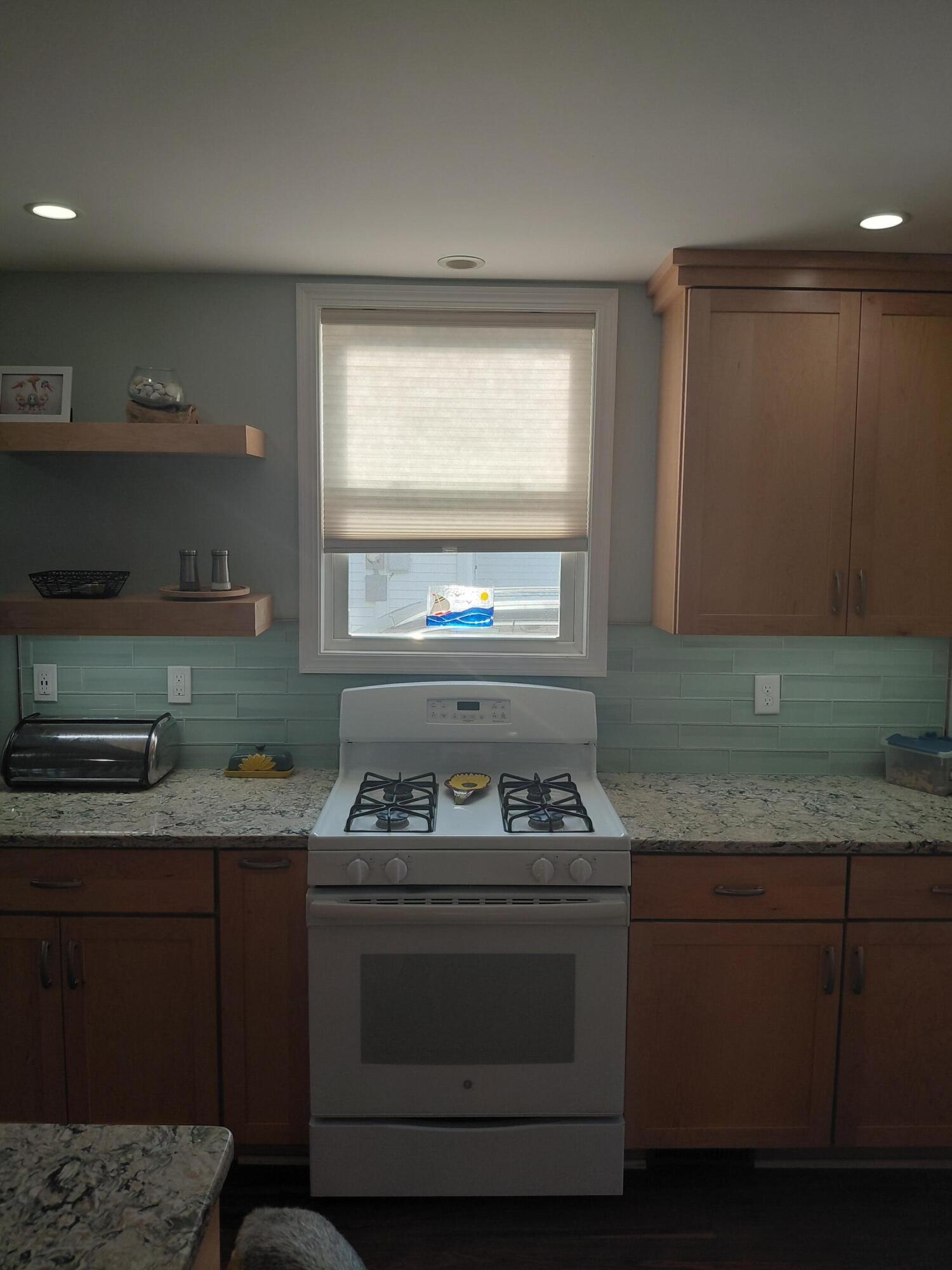 321 Oakwood Avenue