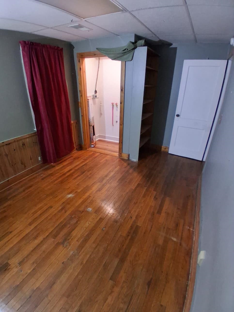 4712 Jefferson Avenue