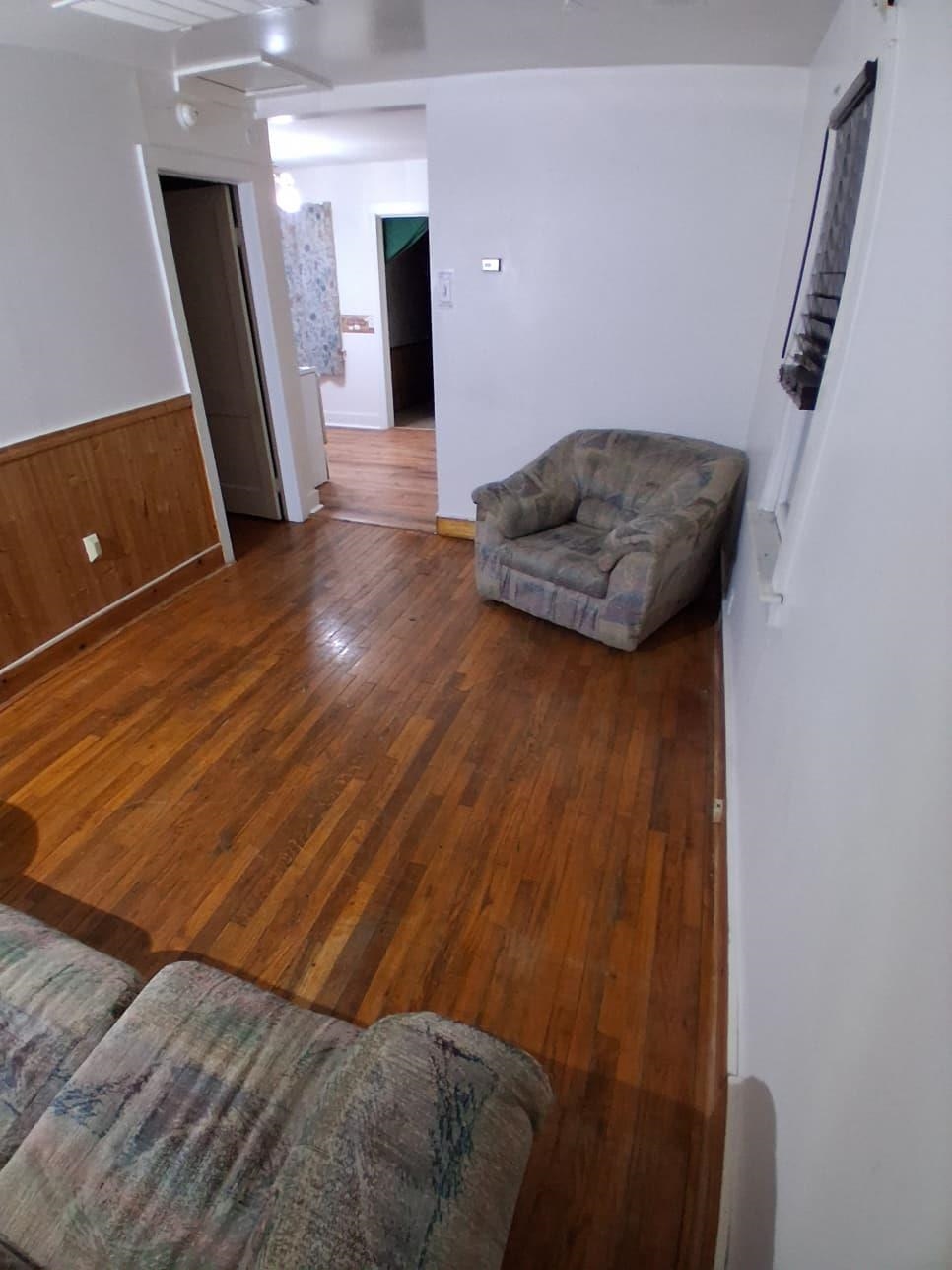 4712 Jefferson Avenue