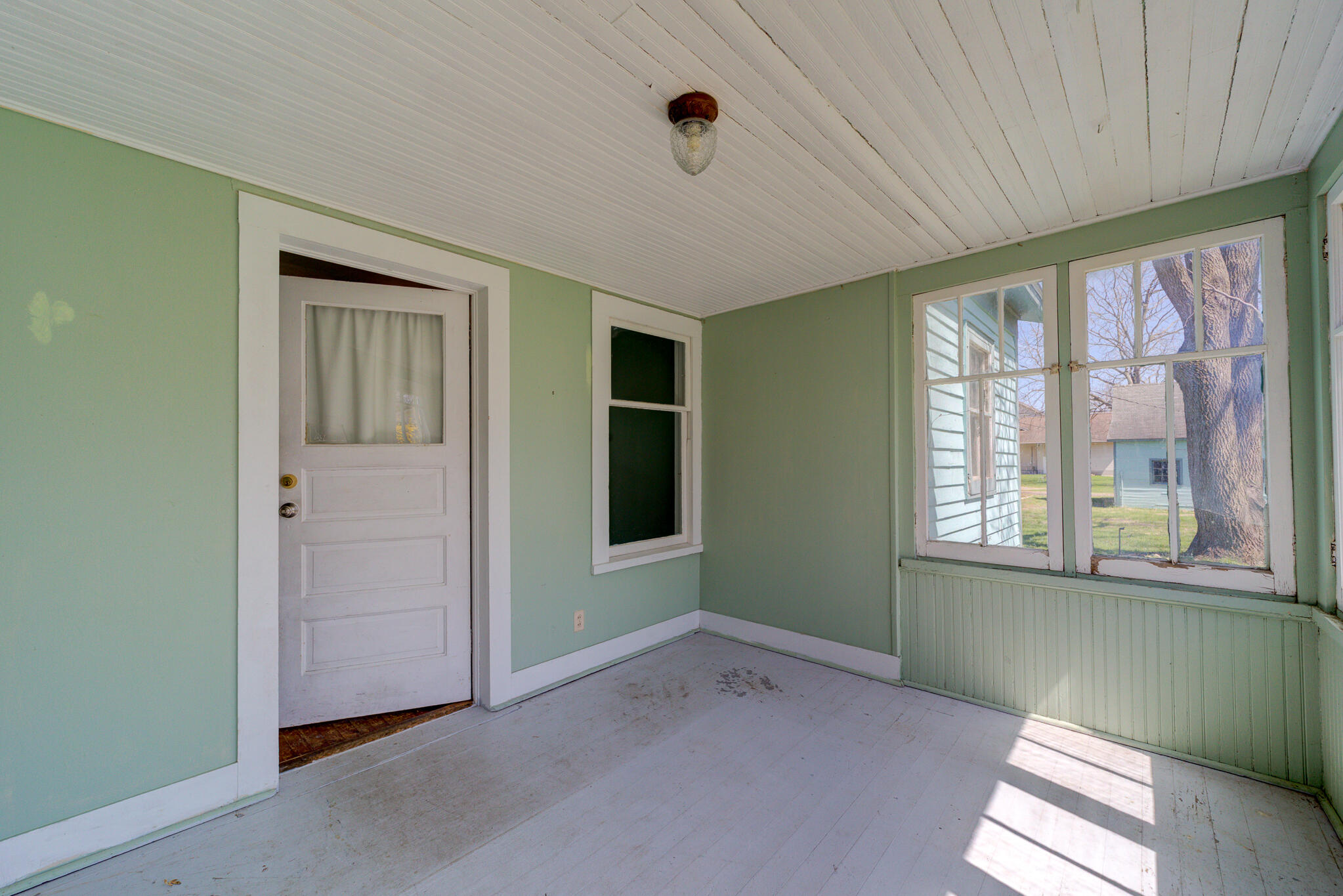 119 S Livingston Street