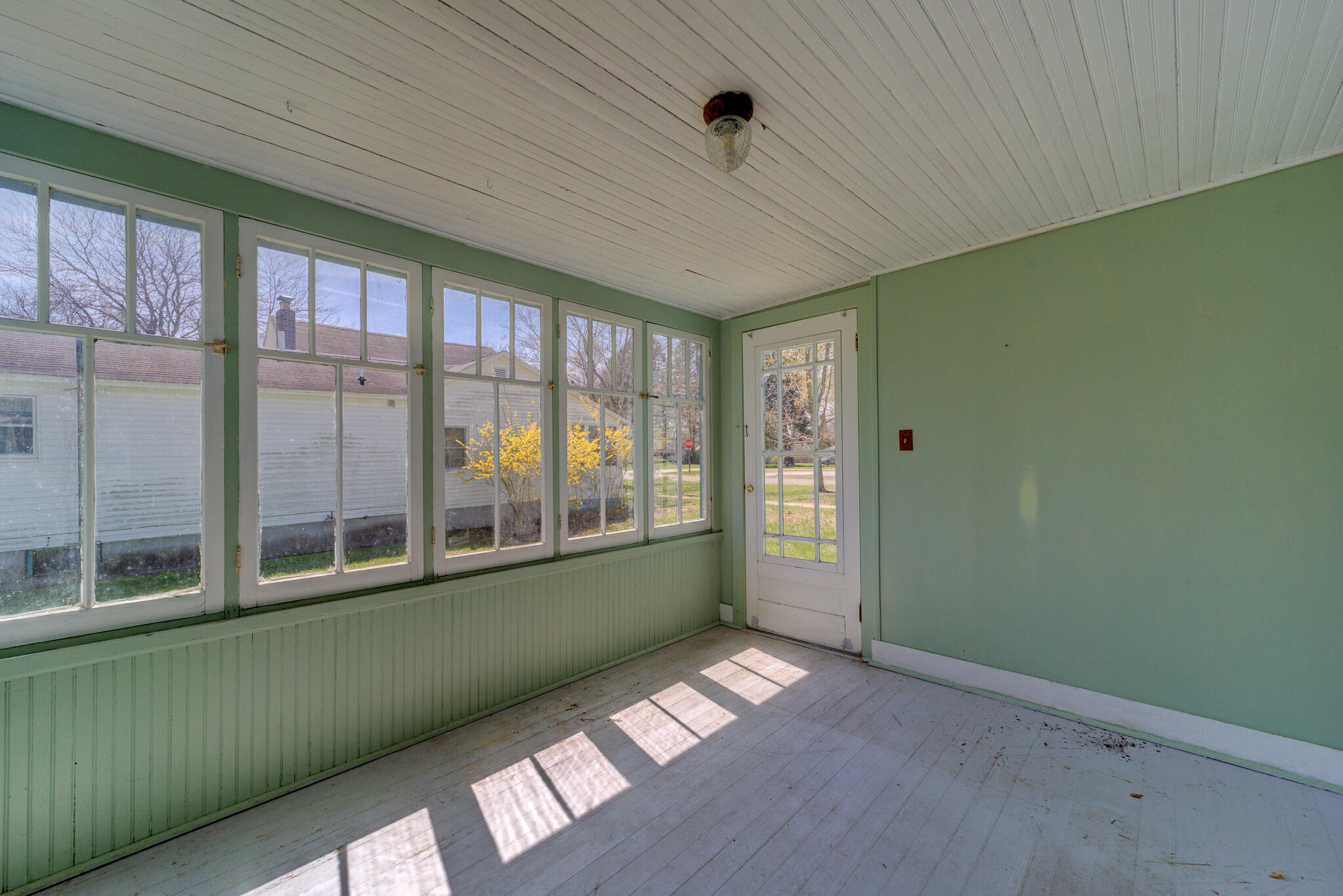 119 S Livingston Street
