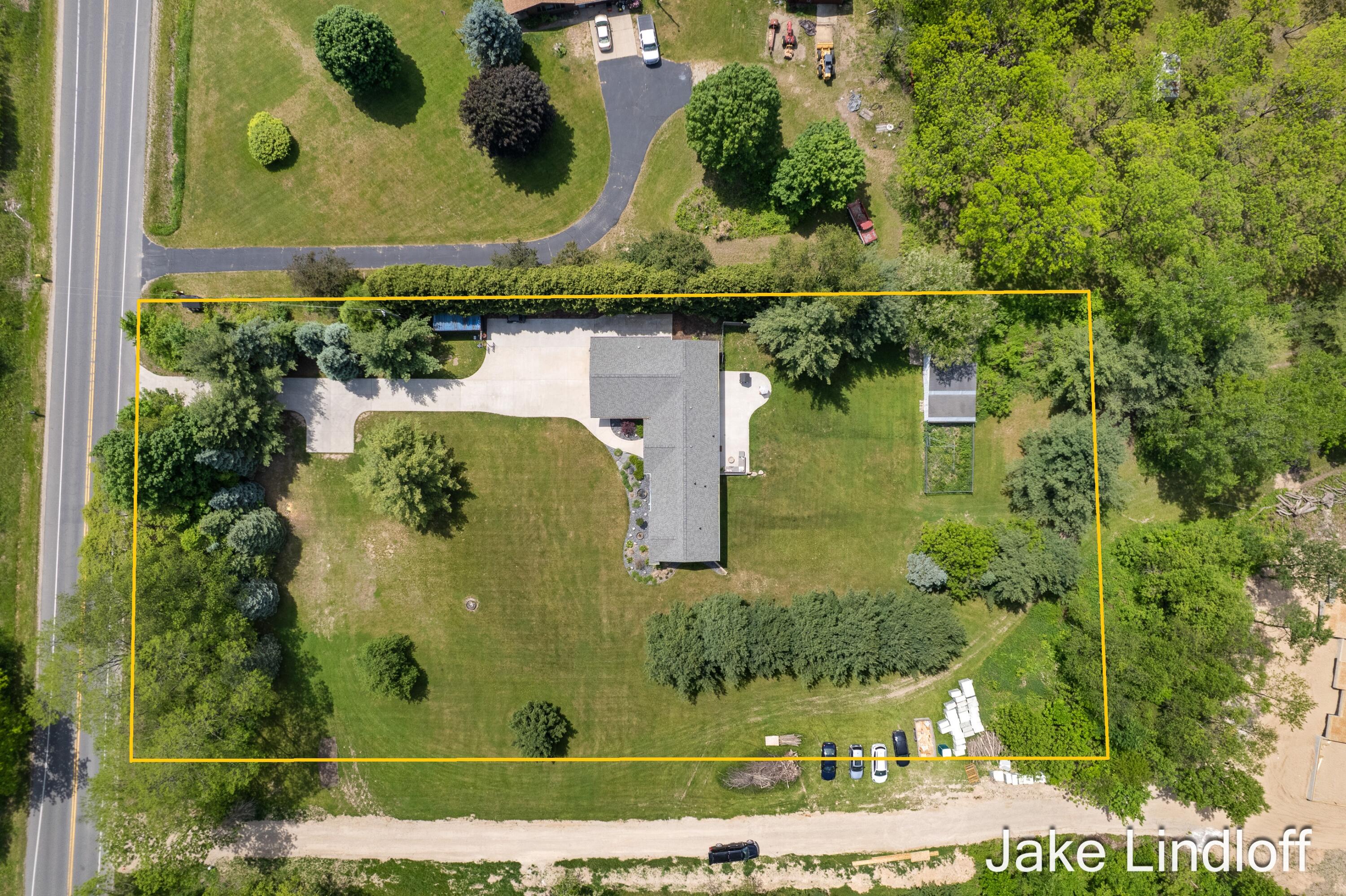 8855 Myers Lake Avenue NE