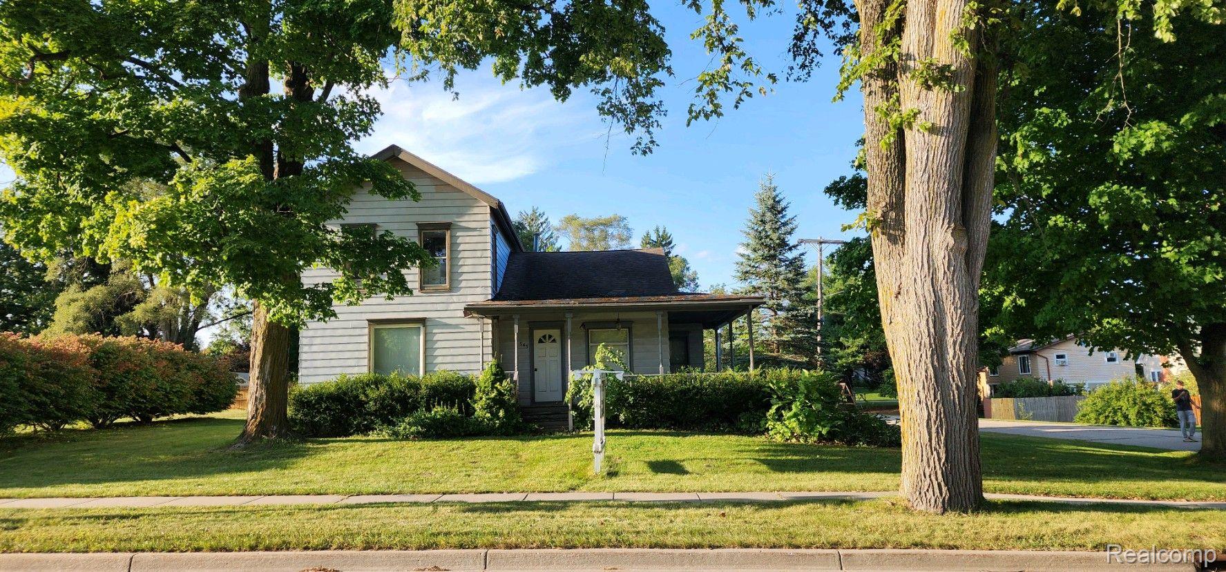 545 E MAIN Street