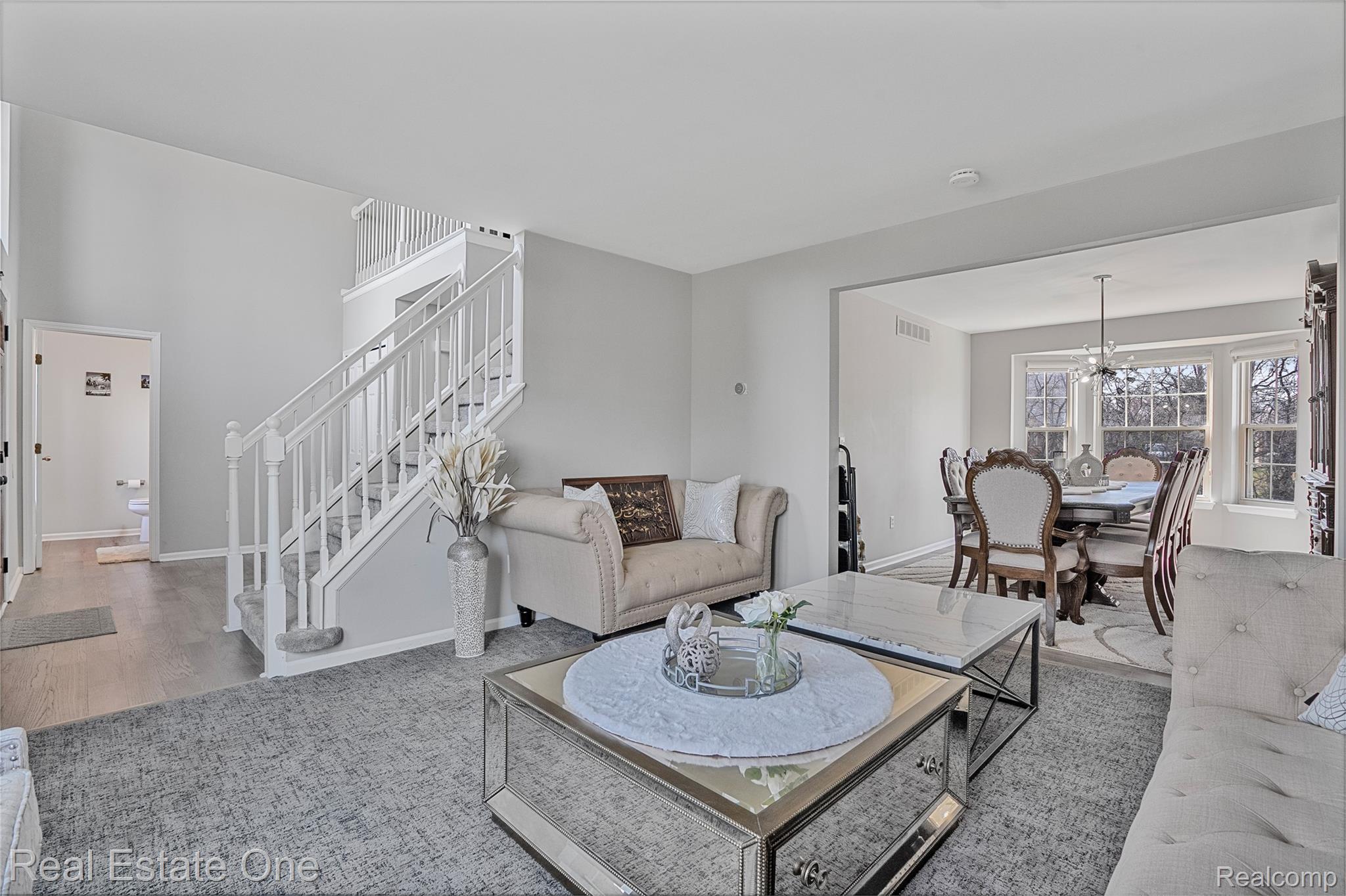2590 Oakham Court