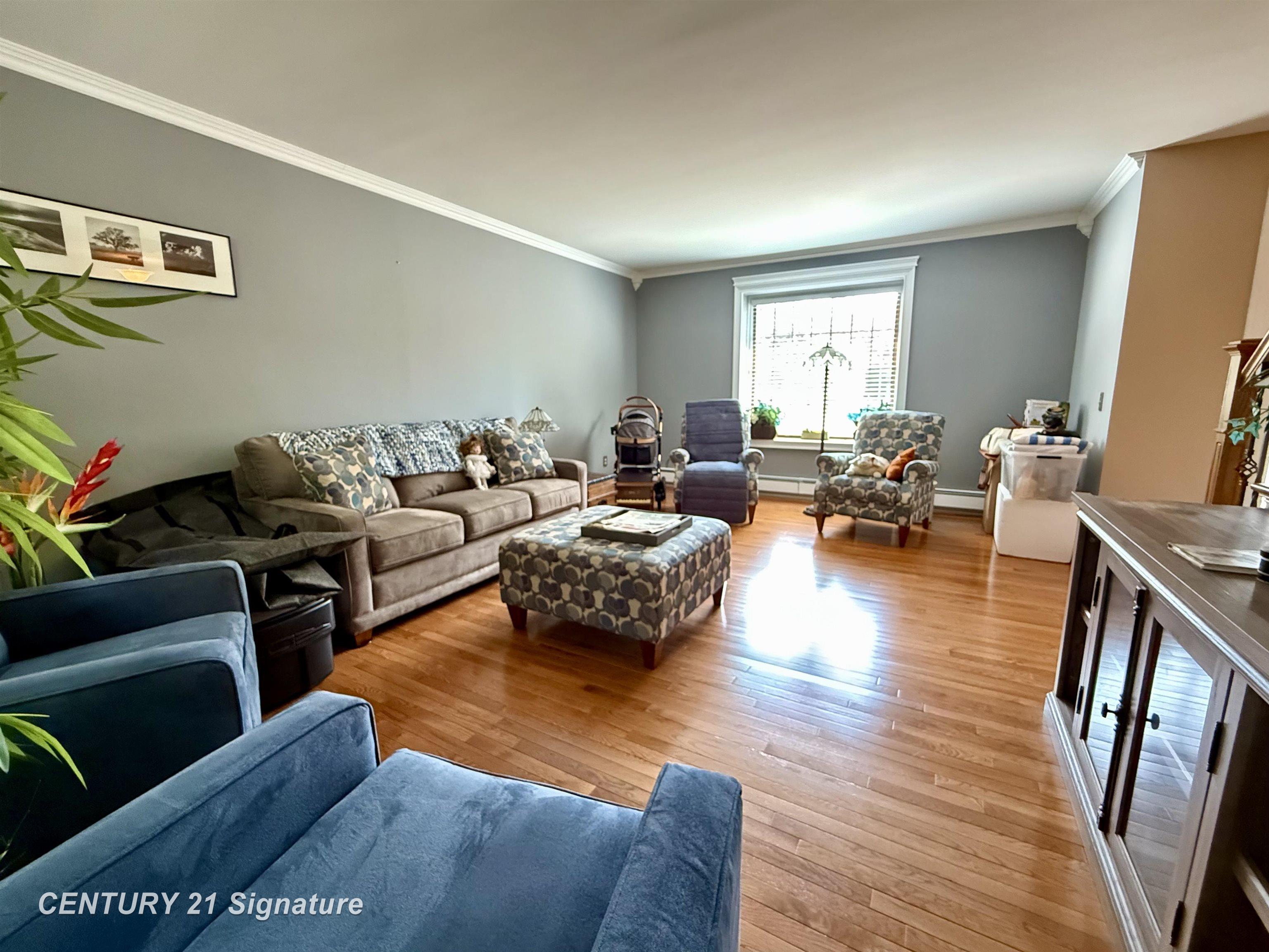 5402 N Nottingham Drive