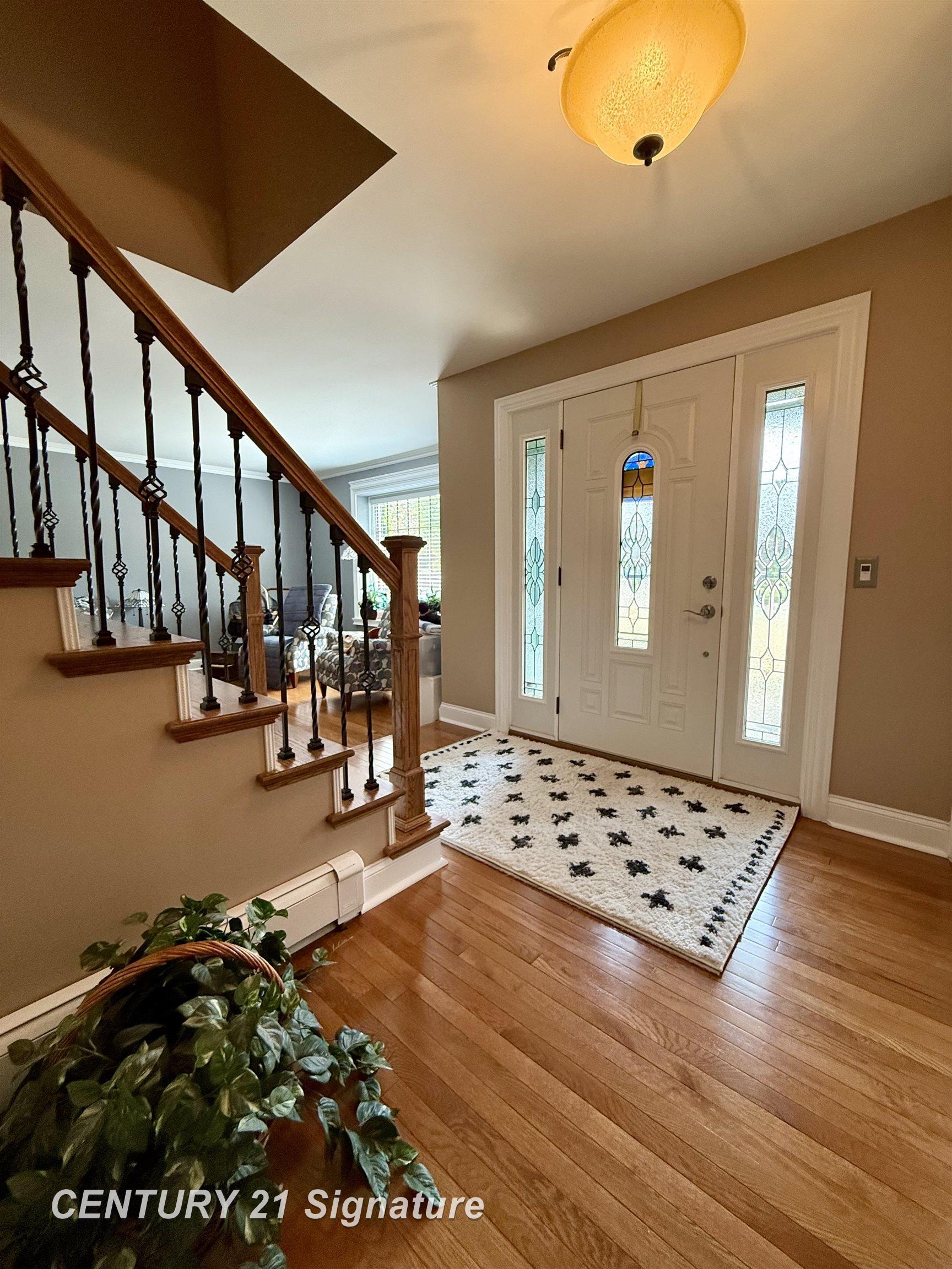 5402 N Nottingham Drive