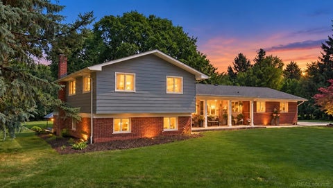 Photo of 41306 Llewelyn Court, Northville City, MI 48167 (MLS # 58050220945)