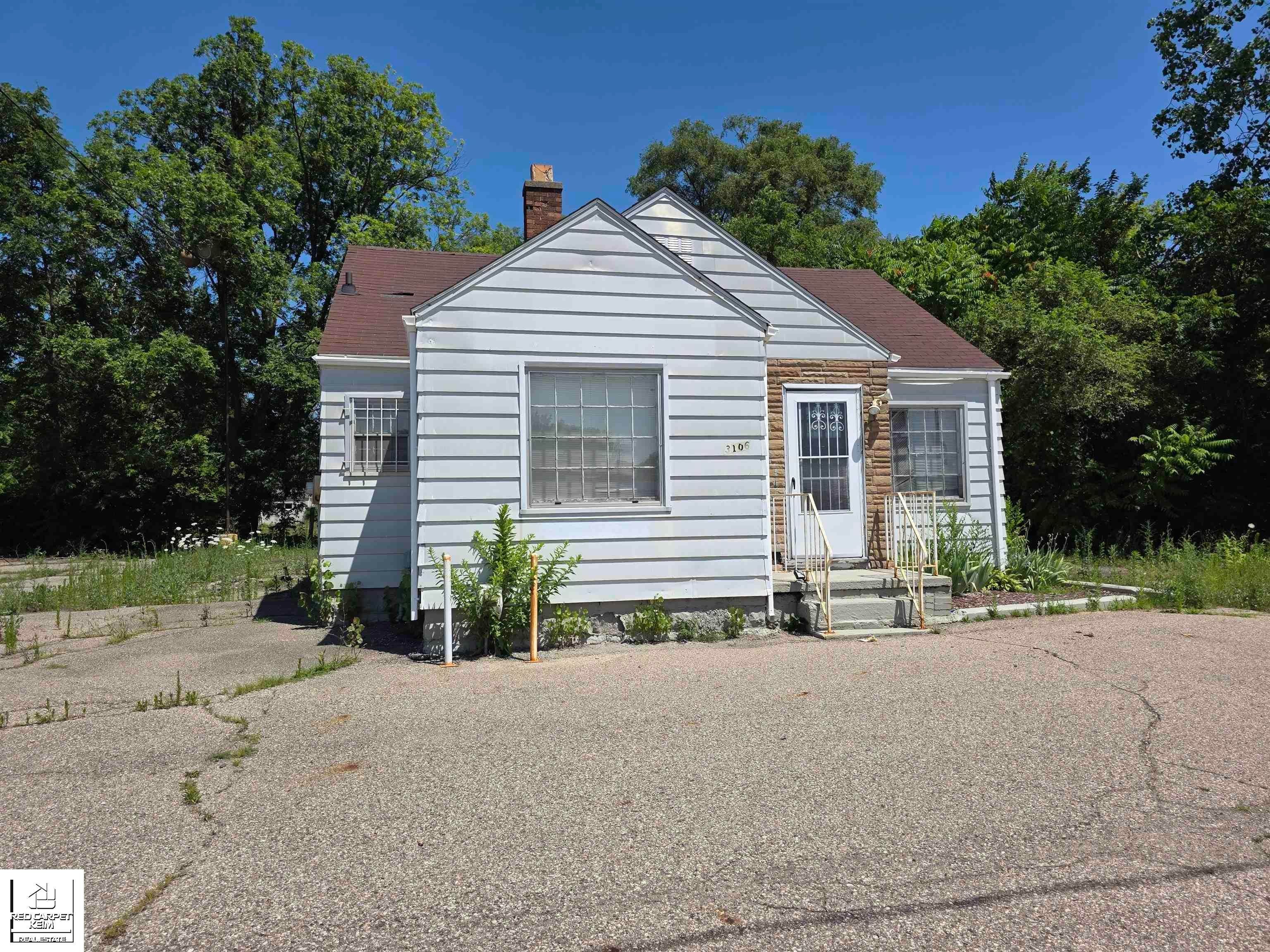 3106 W Pierson Road