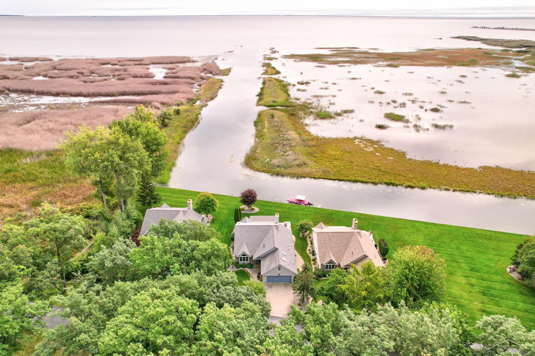 1100 Cove Court