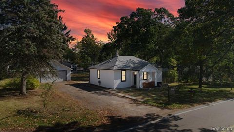 1588 Ladd Road Wolverine Lake Village MI 48390