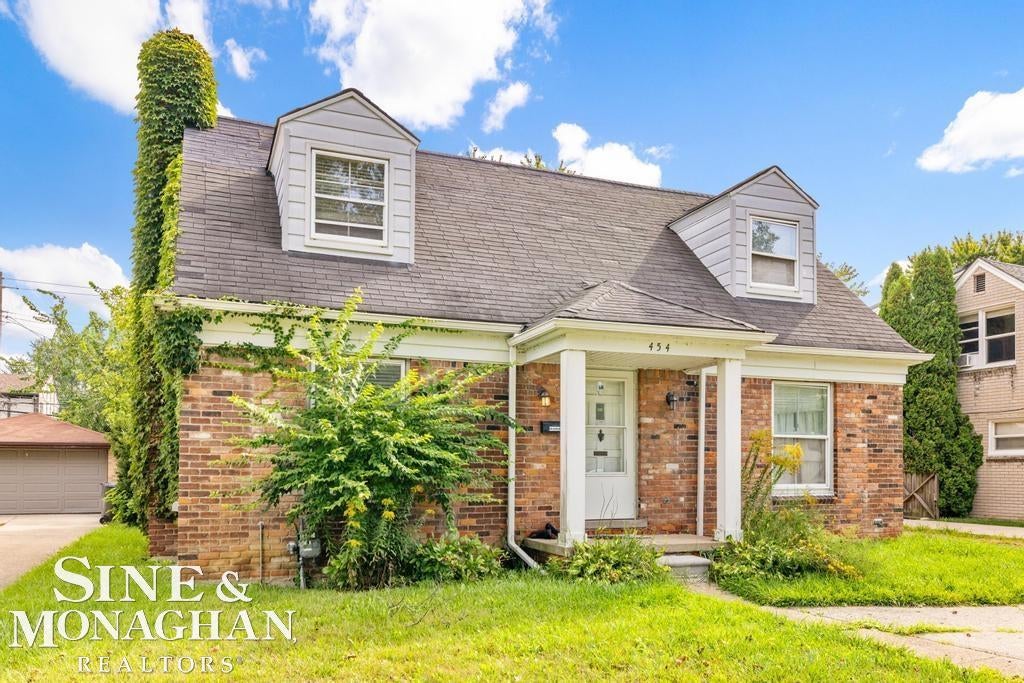 454 Alter Road