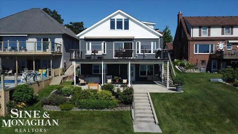 69 Gratiot Boulevard Marysville City MI 48040