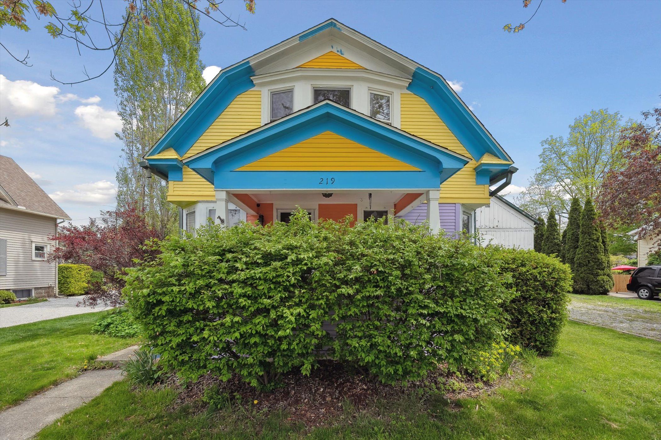219 S ANN Street