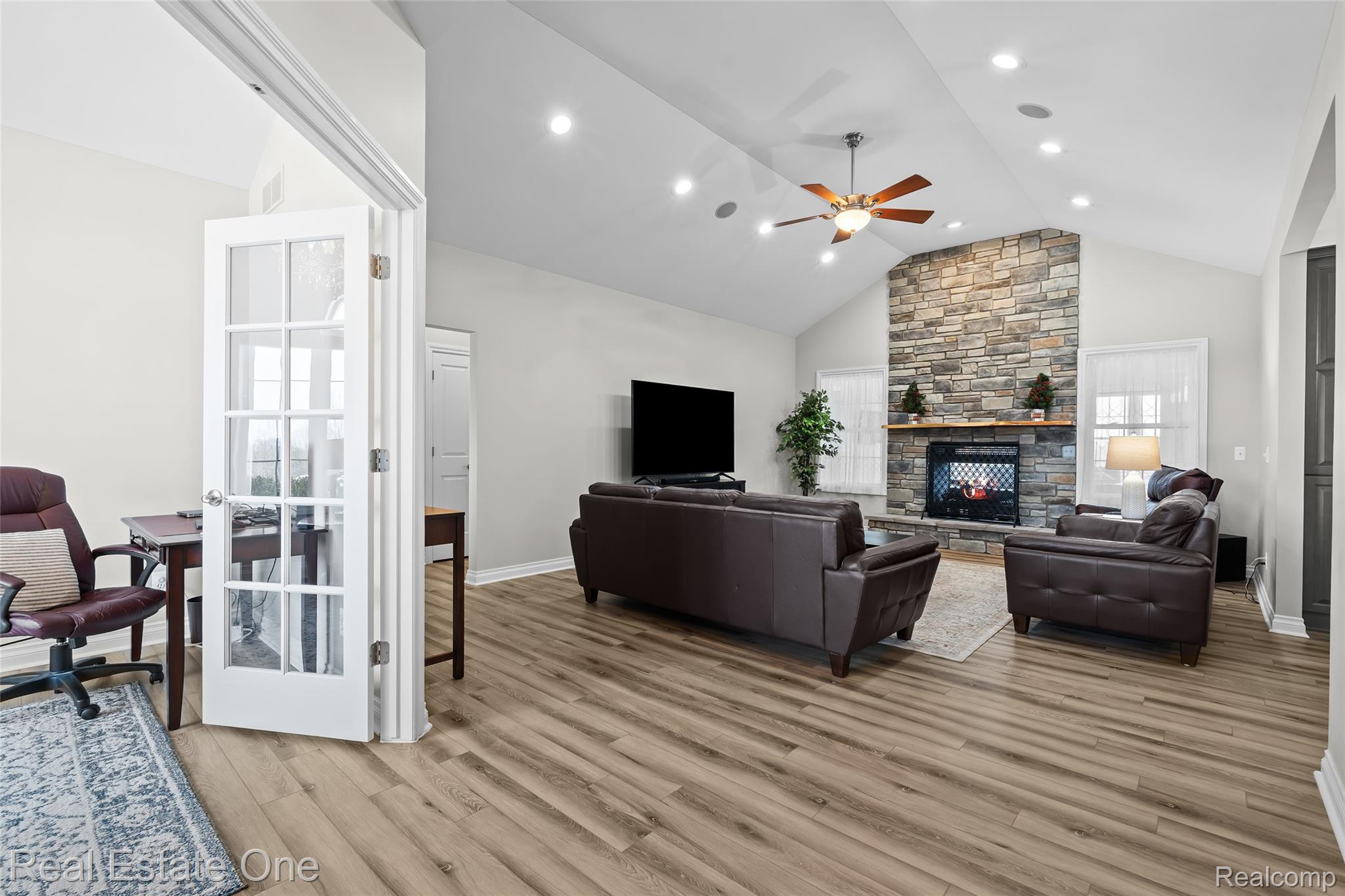 9032 Palmers Way Drive