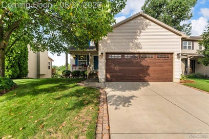415 Mill Pond Drive Fenton City MI 48430