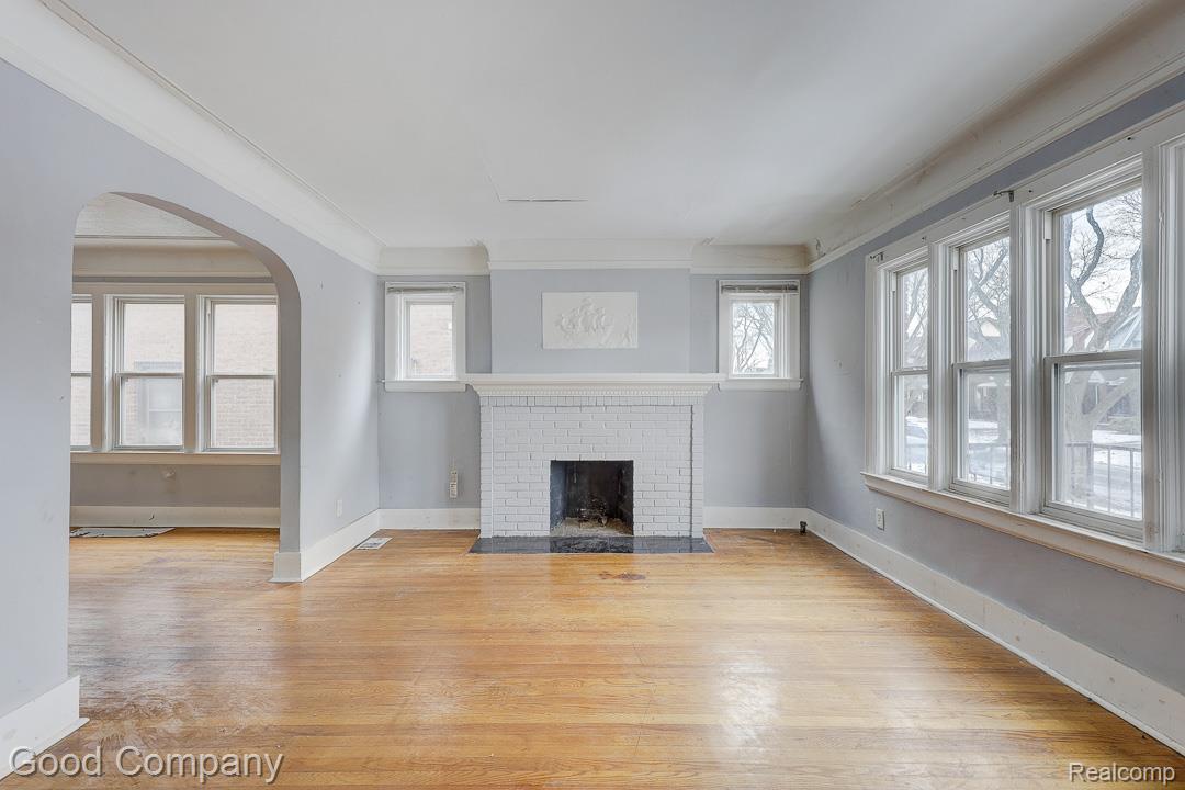 16194 Princeton Street