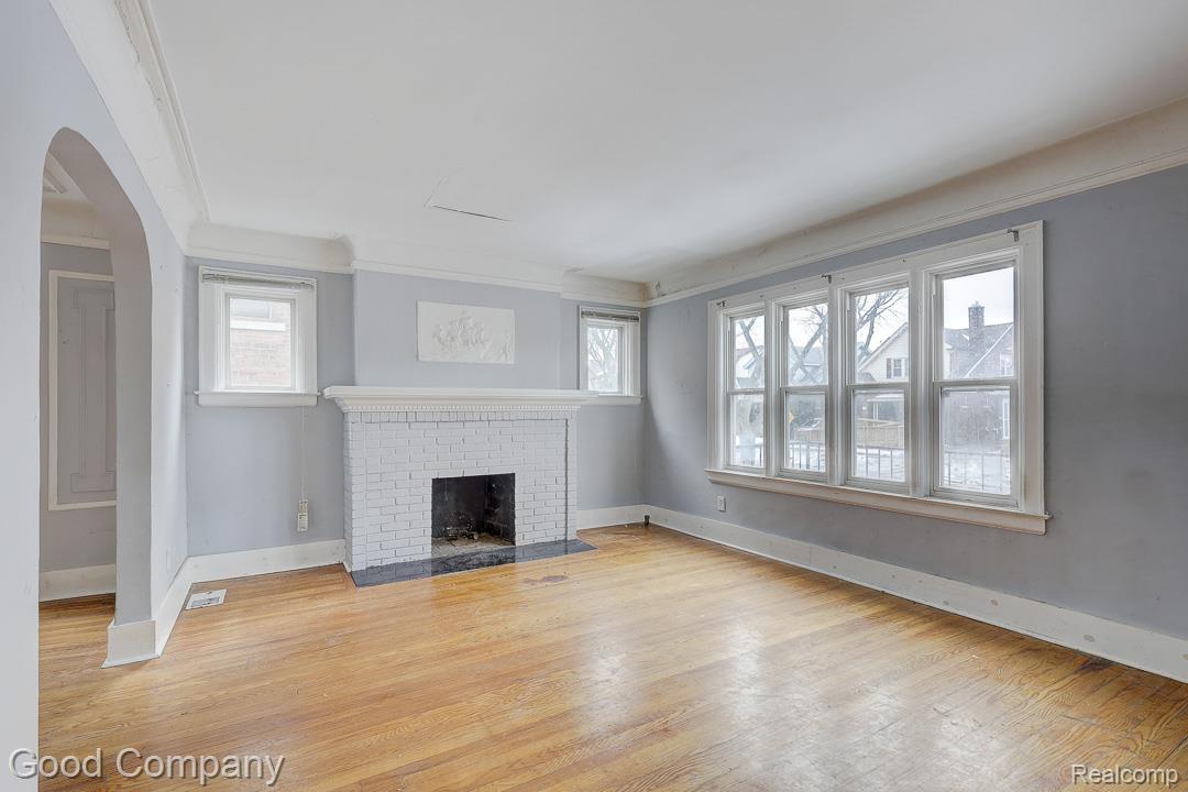 16194 Princeton Street