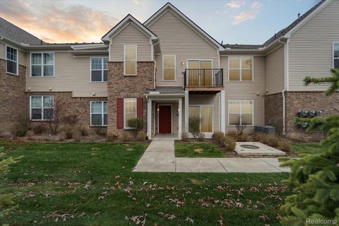 9804 RIDGE RUN Street 57 Hartland Township MI 48855