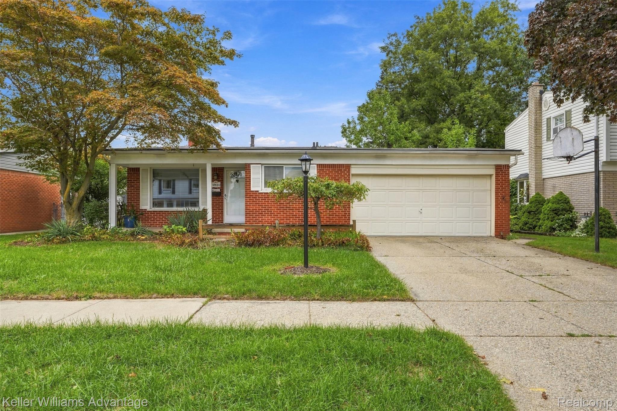 39694 Birchwood Drive