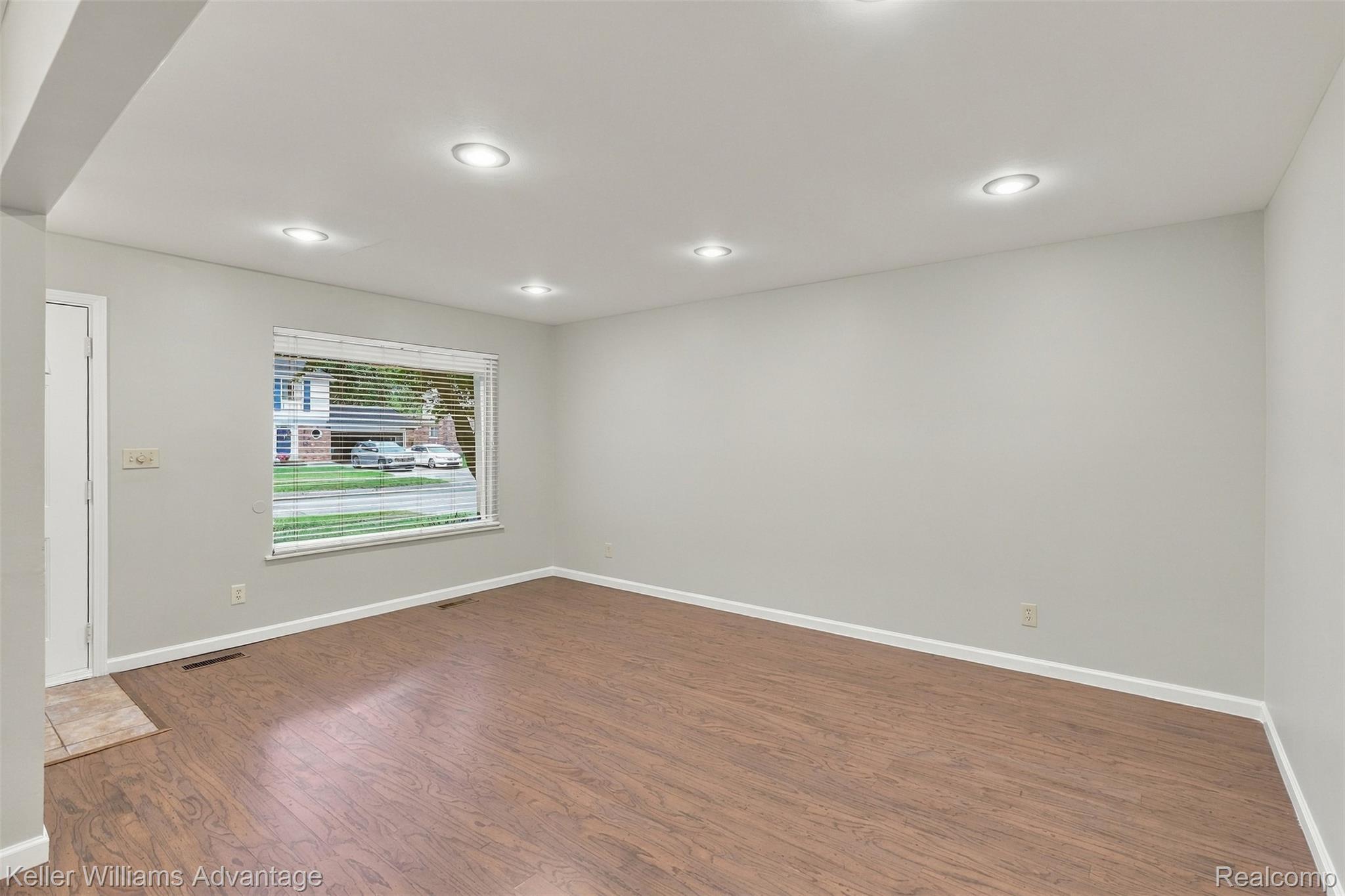 39694 Birchwood Drive