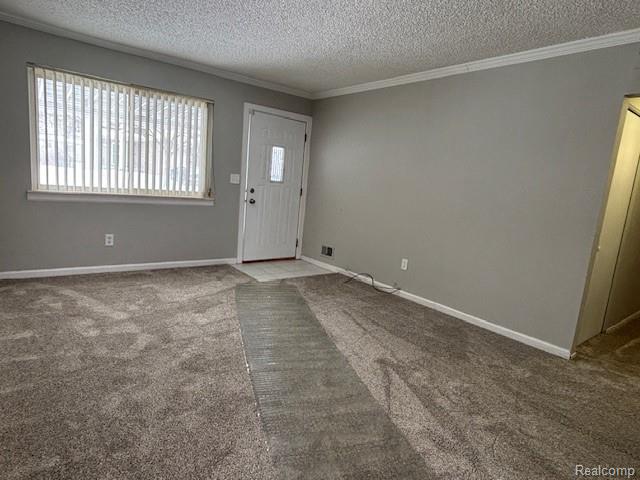 416 E Bernhard Avenue