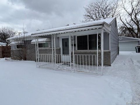 416 E Bernhard Avenue Hazel Park City MI 48030