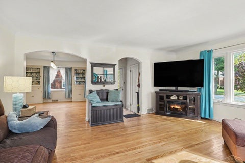 Tiny photo for 1919 Handley Street, Saginaw City, MI 48602 (MLS # 61050224757)