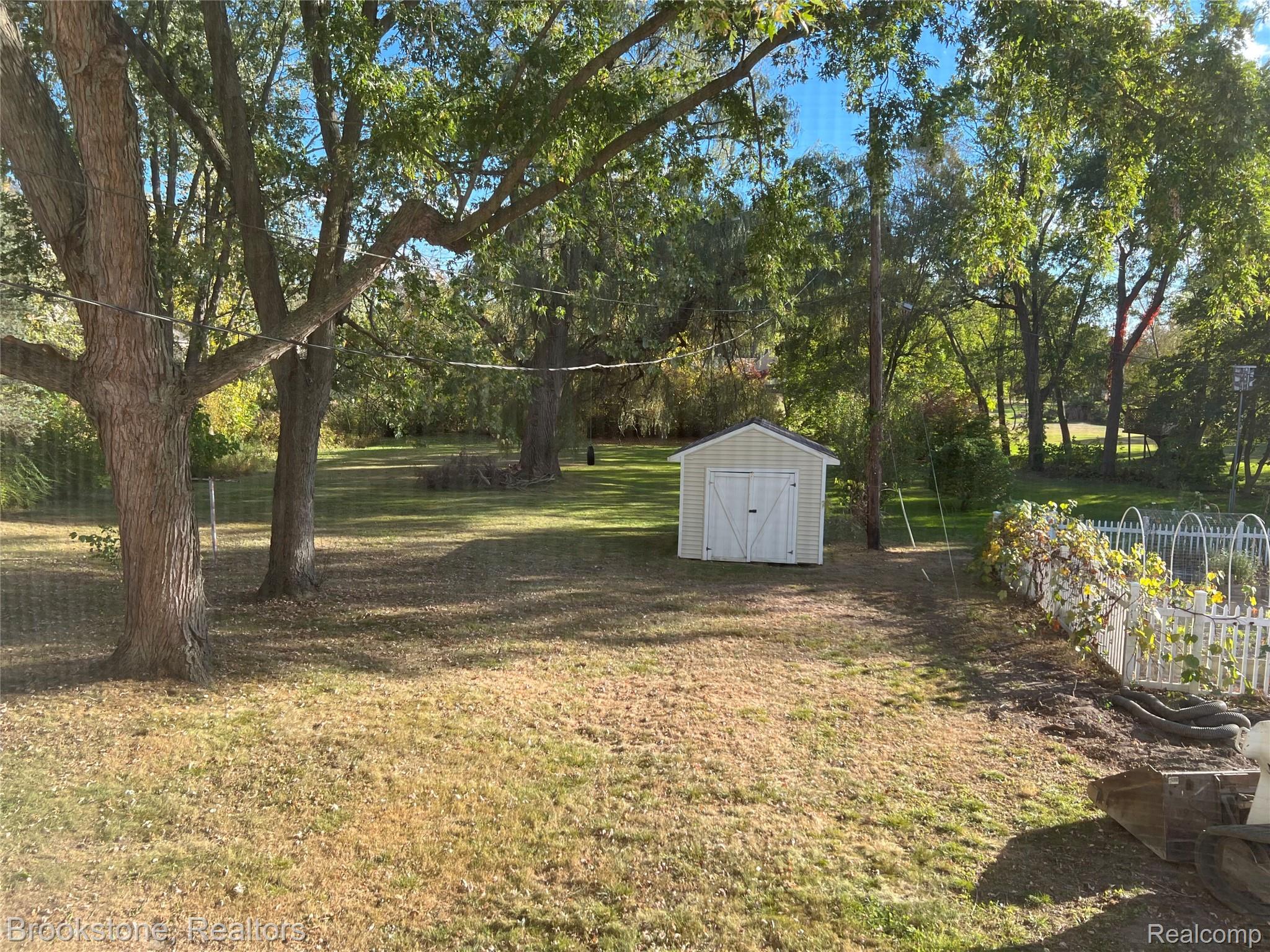 400 E Flint Street