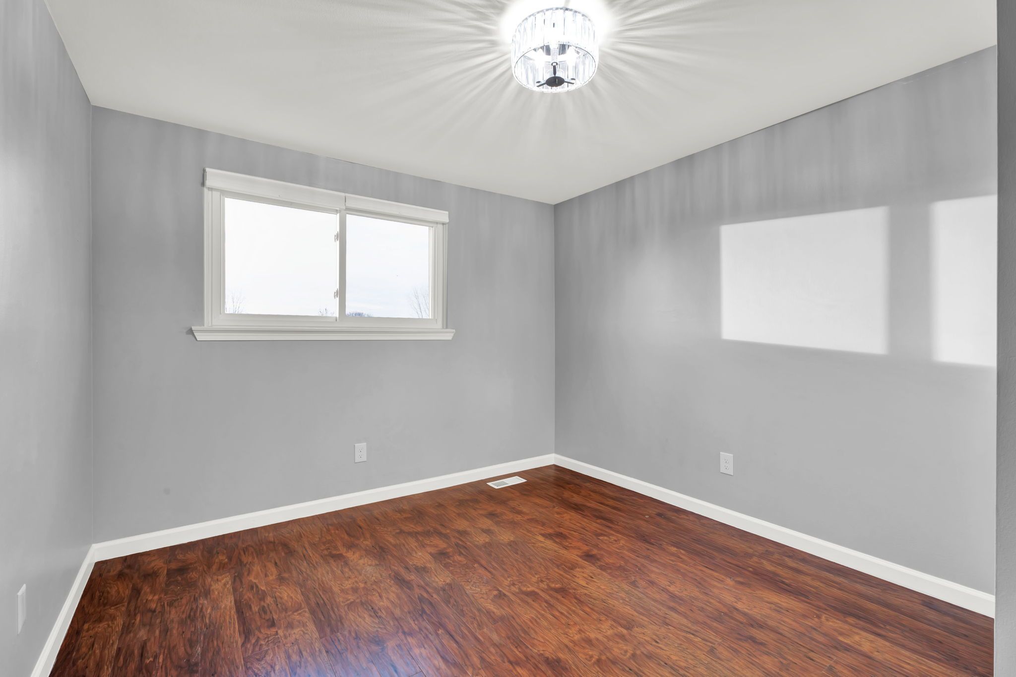 Sterling Heights City, Michigan 48310, United States, 4 Bedrooms Bedrooms, ,4 BathroomsBathrooms,Residential,Active,122338