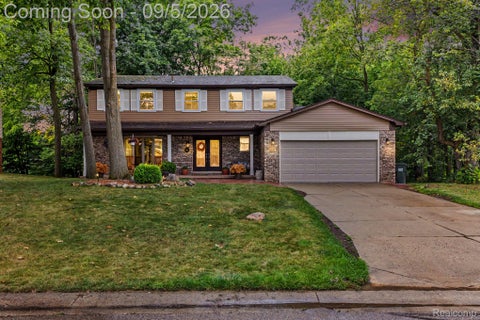 Photo of 441 Pinehurst Drive, Rochester Hills City, MI 48309 (MLS # 20261070392)