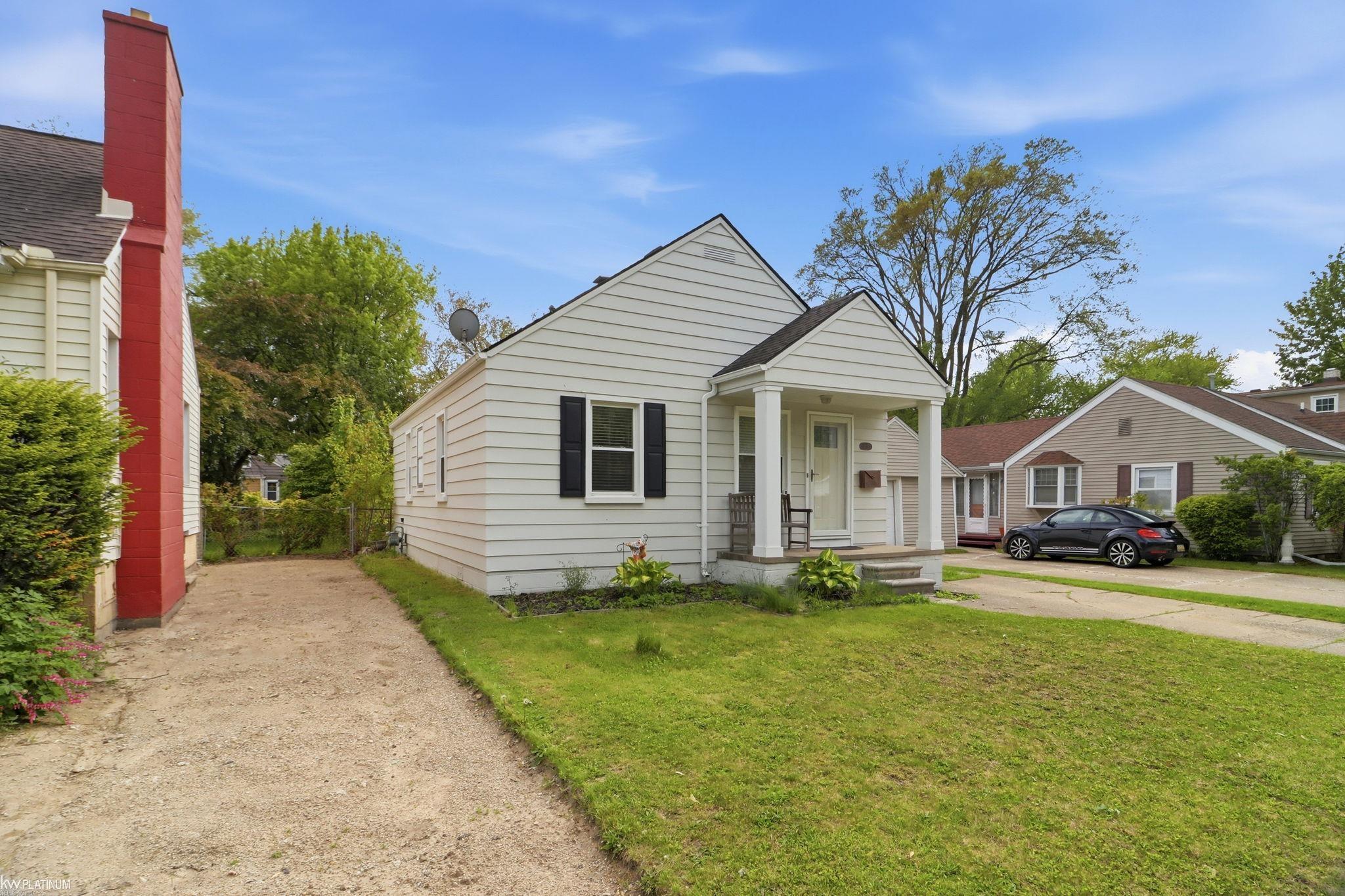 2223 RIDGEMONT Street