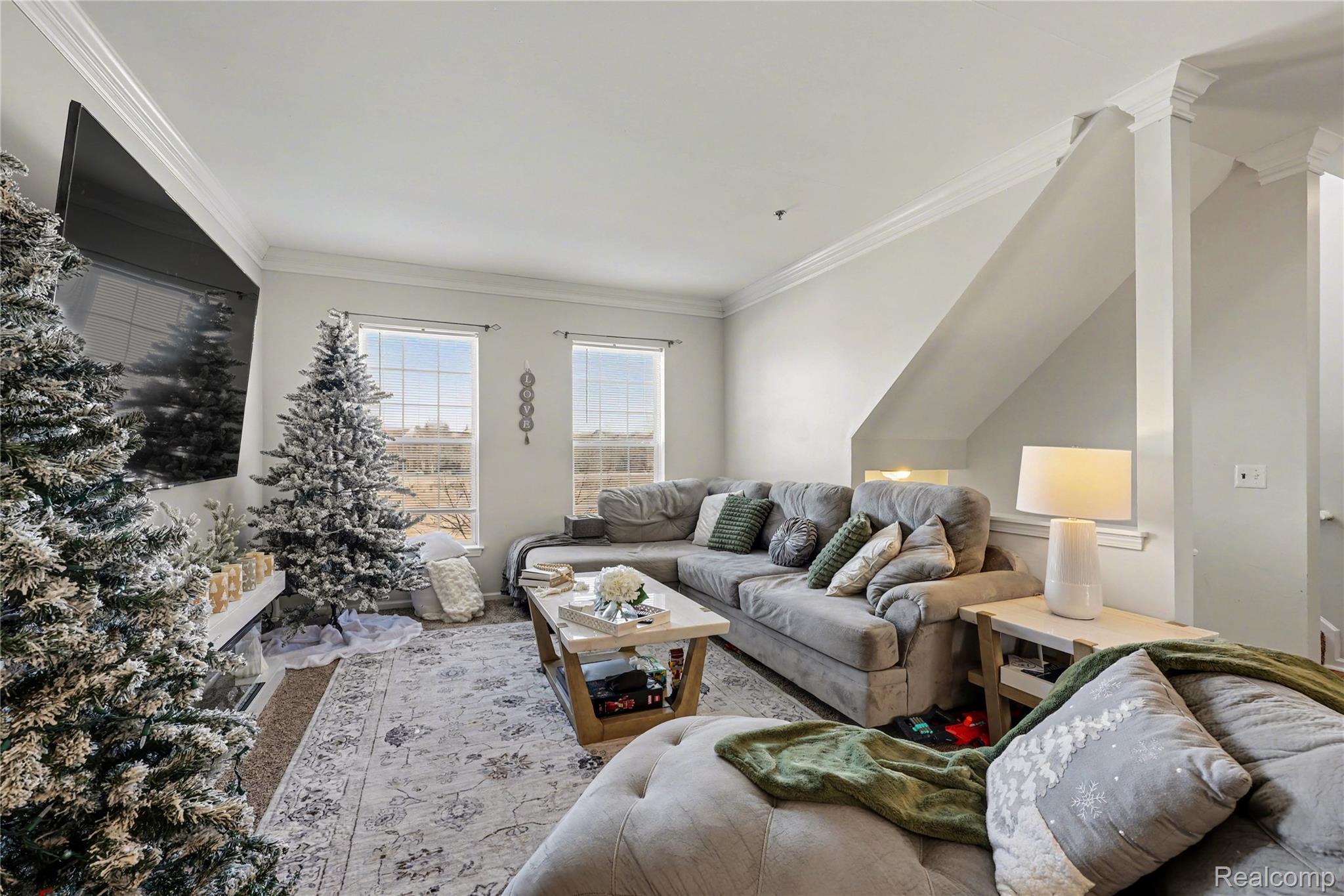 42843 Richmond Drive