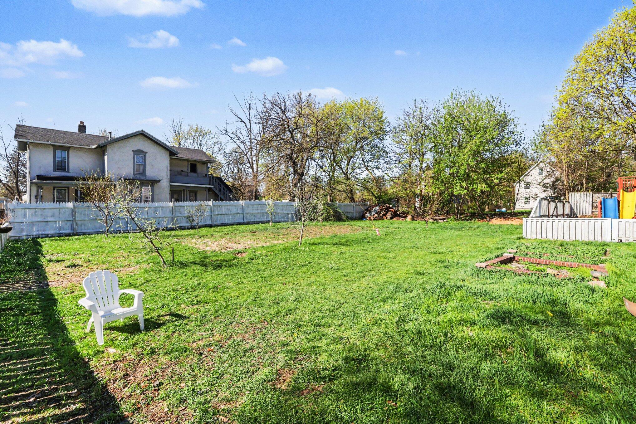 1006 Maple Avenue