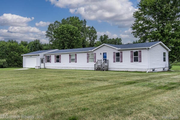 1070 BURNS RD, KIMBALL, MI 48074 - Image 7ce319e17e8b790cb81fe328ae99dc7c/3690870464