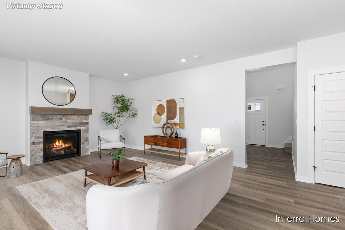 7318 Graymoor Street SE