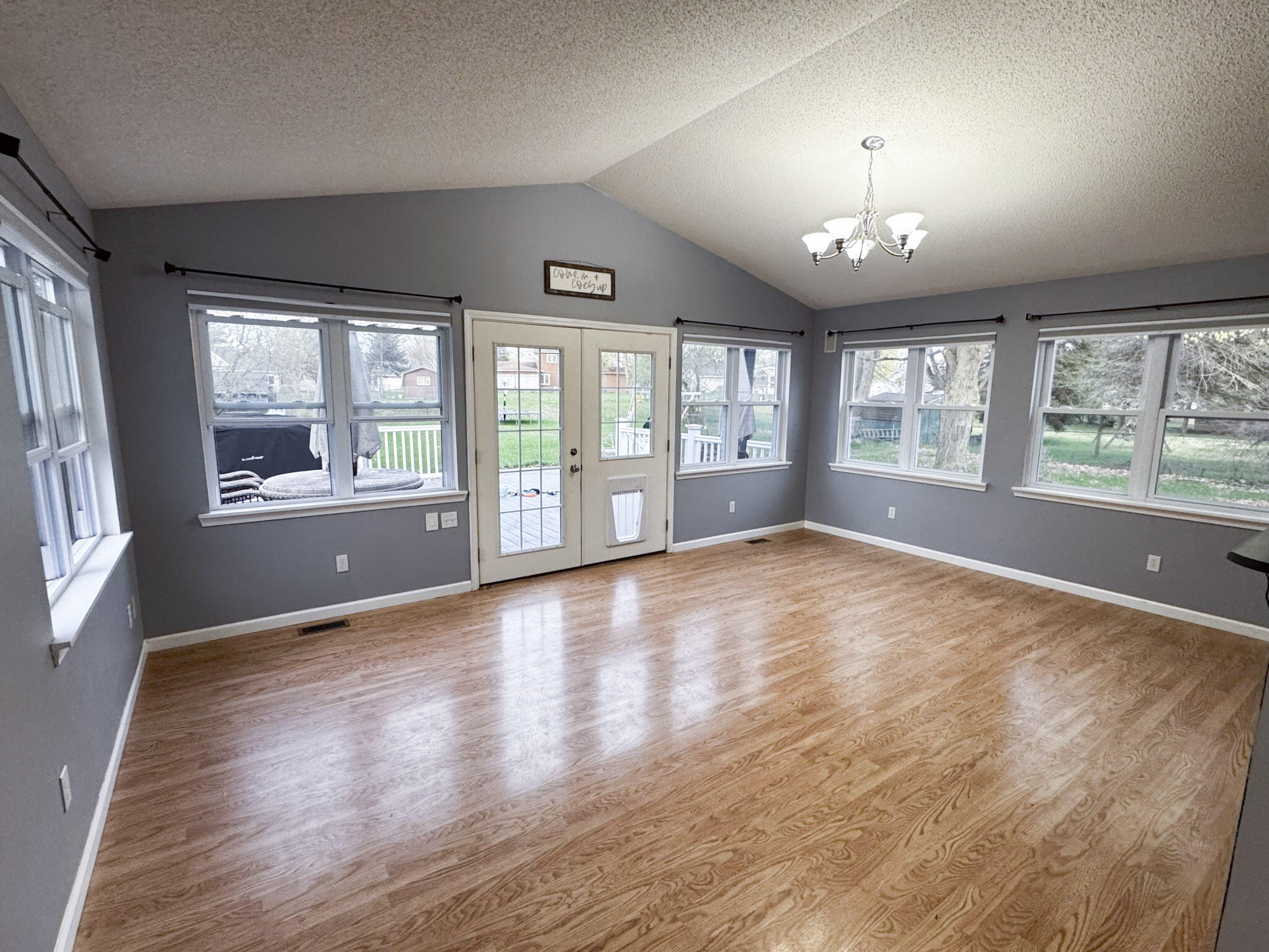 18090 Shamrock Boulevard