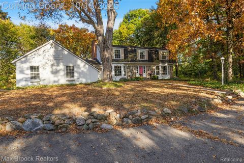521 Kingsley Trail Bloomfield Hills City MI 48304