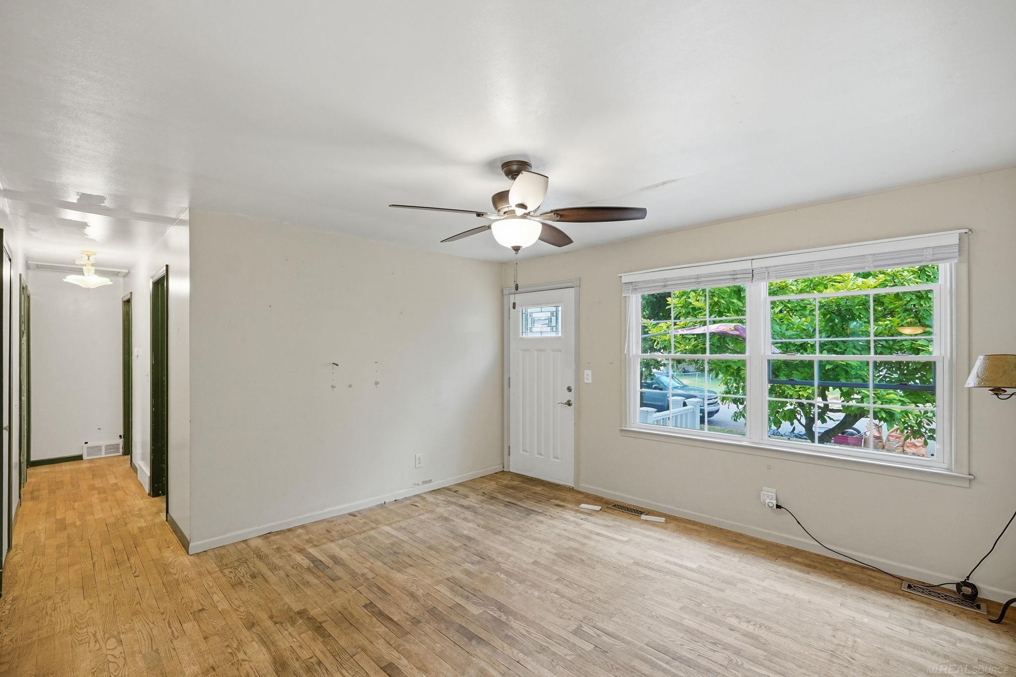 4808 Beta Lane
