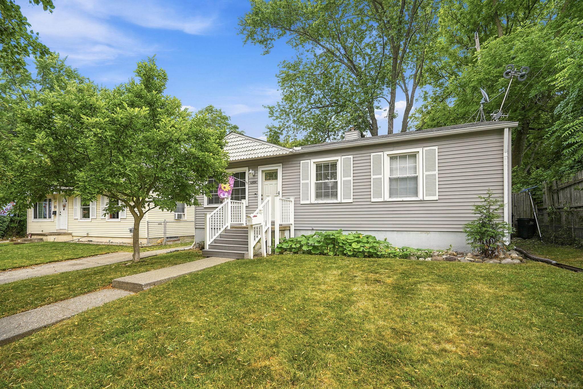 4808 Beta Lane