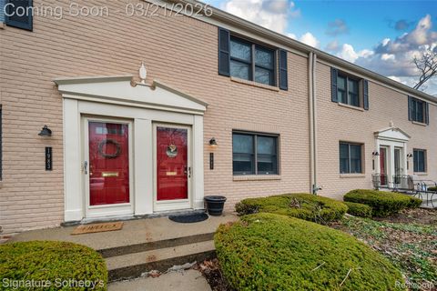 1985 Graefield Road Birmingham City MI 48009