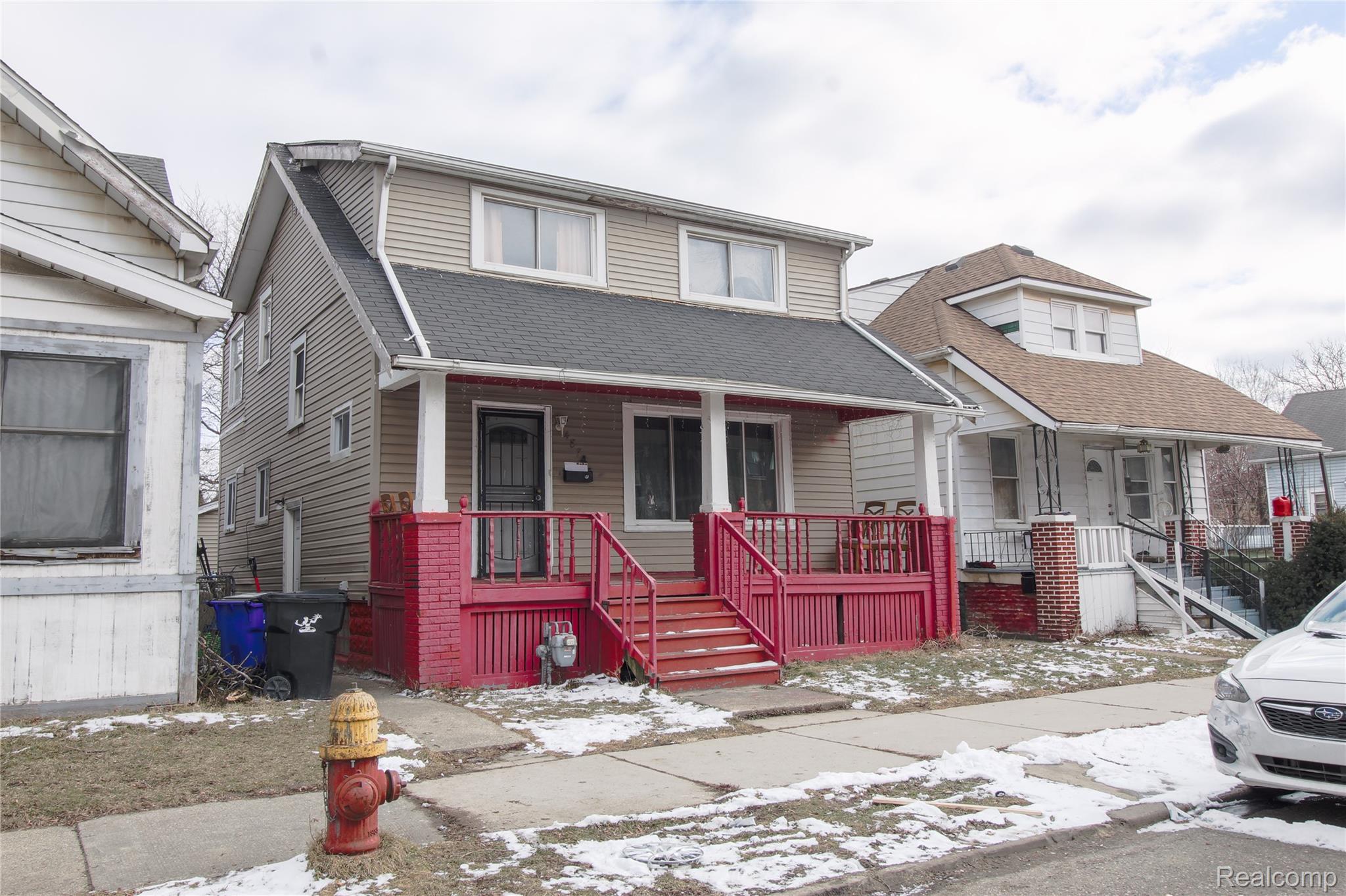 4874 Renville Street