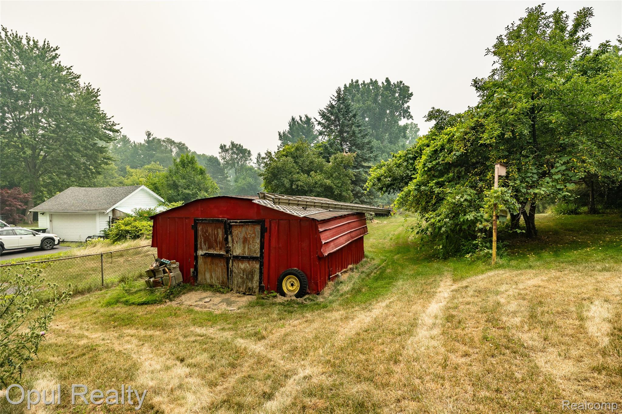 3082 Churchill Road
