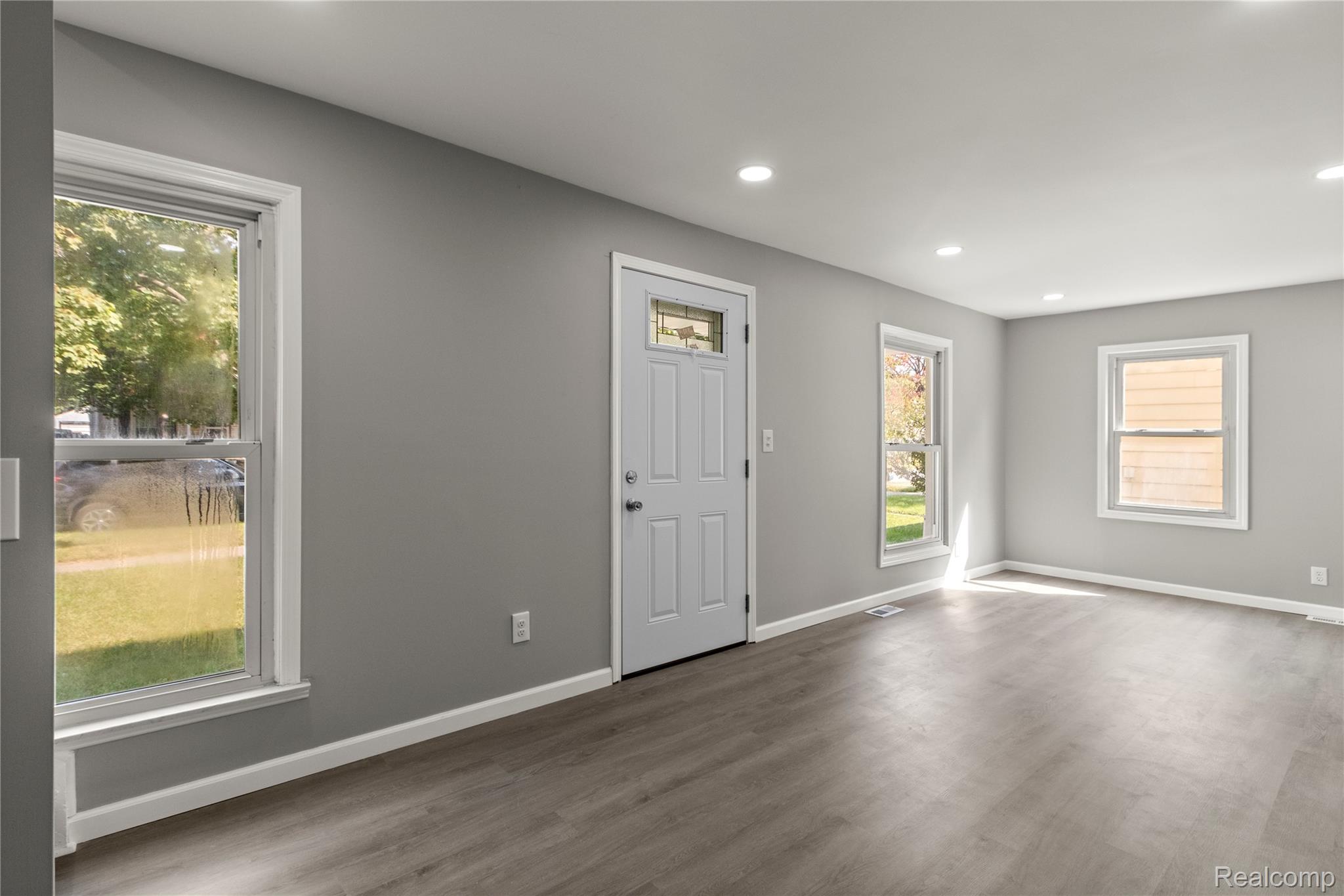 4484 Carnegie Street