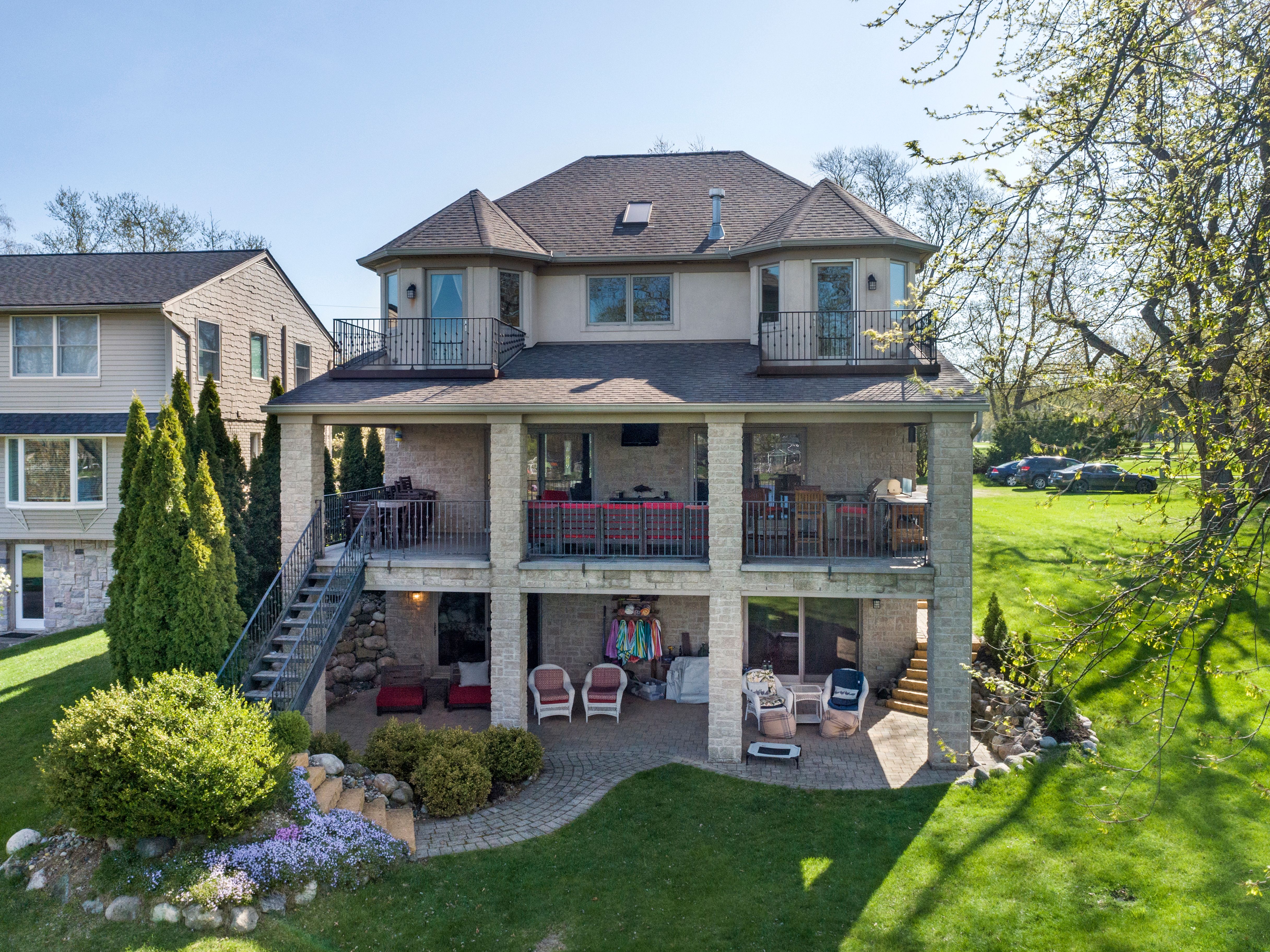 3190 EDGEWOOD PARK Drive