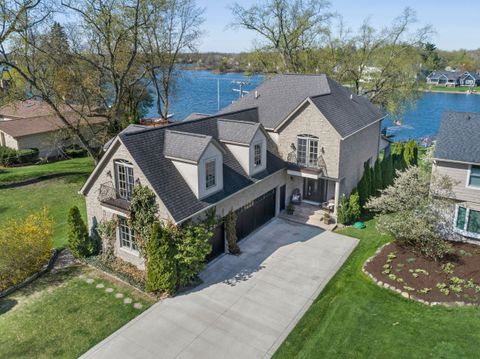 3190 EDGEWOOD PARK Drive Commerce Charter Township Oakland MI 48382