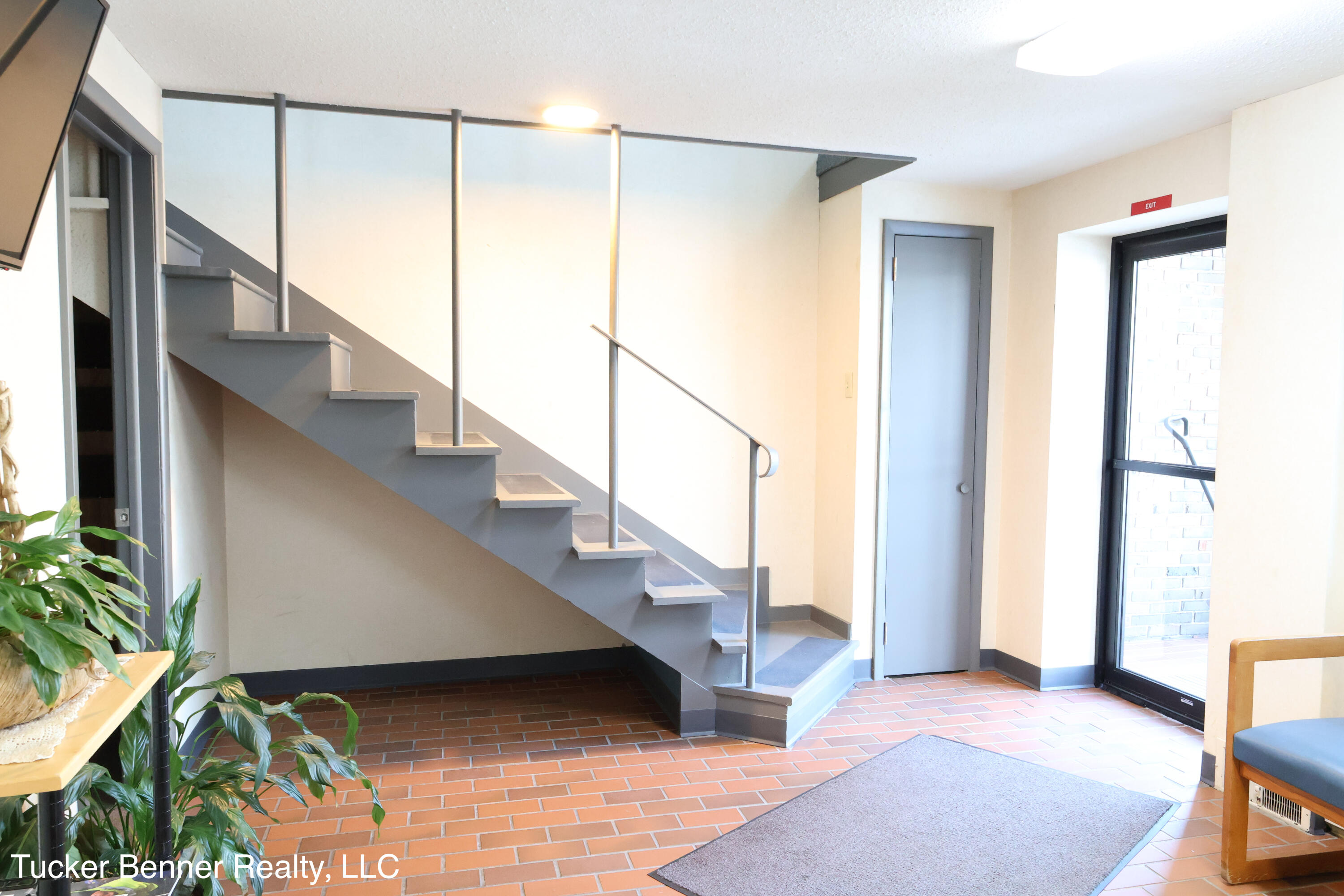 1461 Evanston Avenue