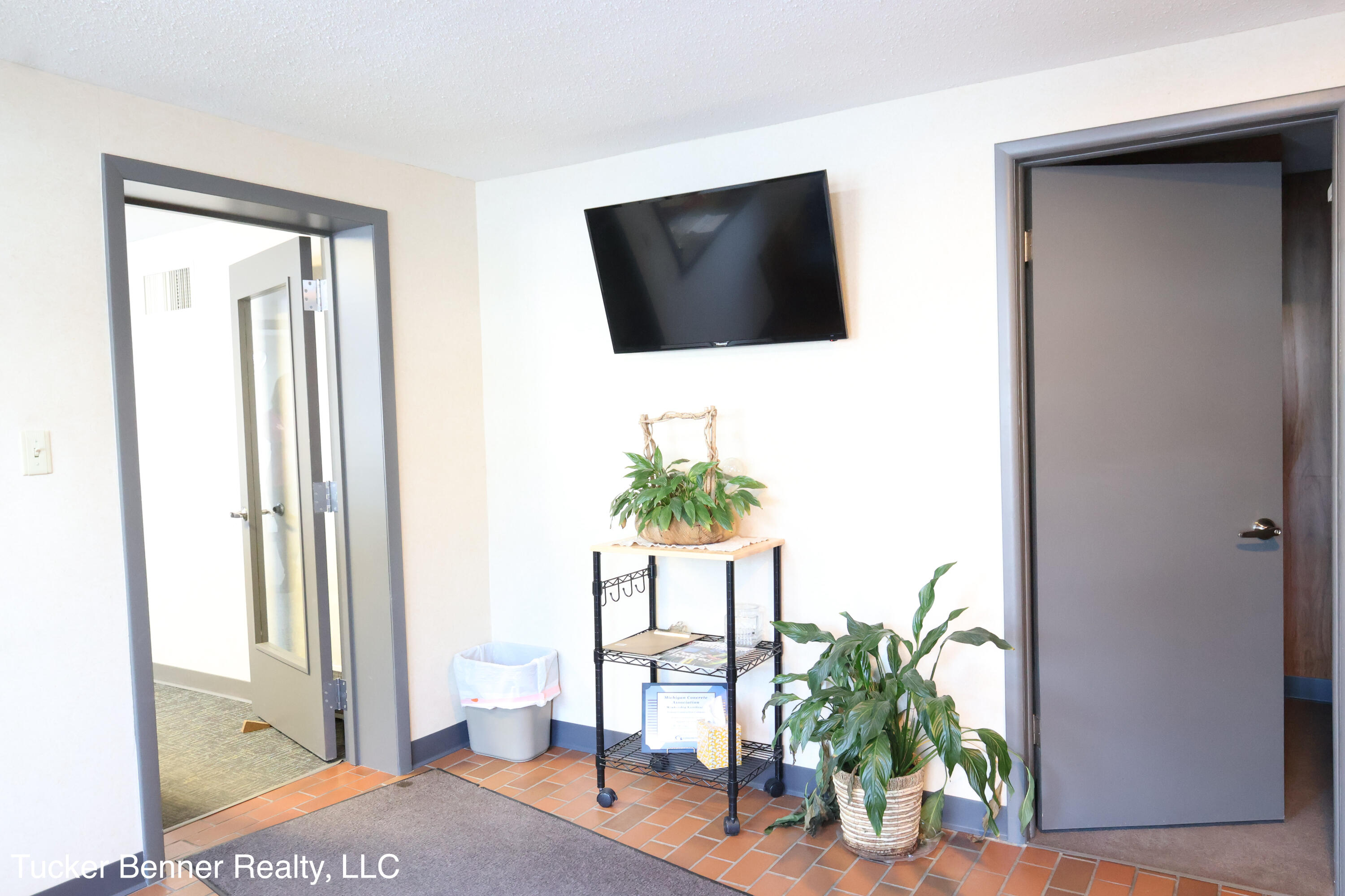 1461 Evanston Avenue