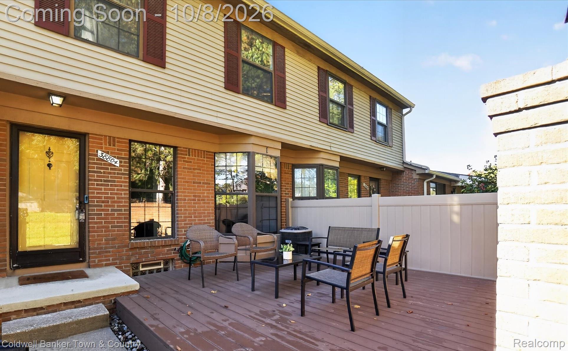 38804 Country Circle