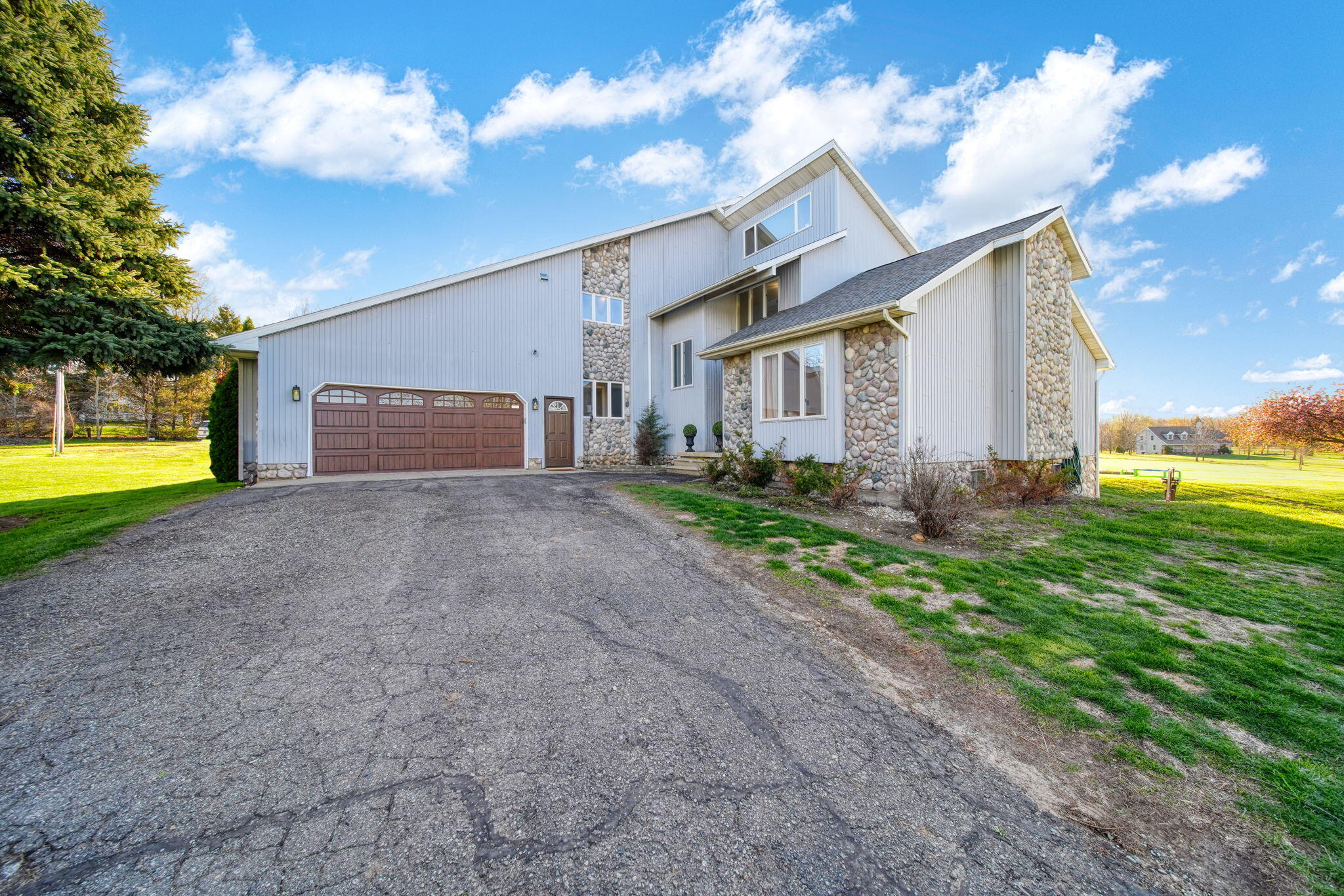 7551 Tucker Lane